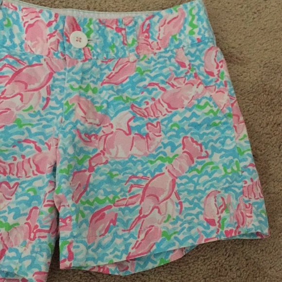 Lilly Pulitzer Lobster Roll Print Callahan Shorts - Picture 2 of 6
